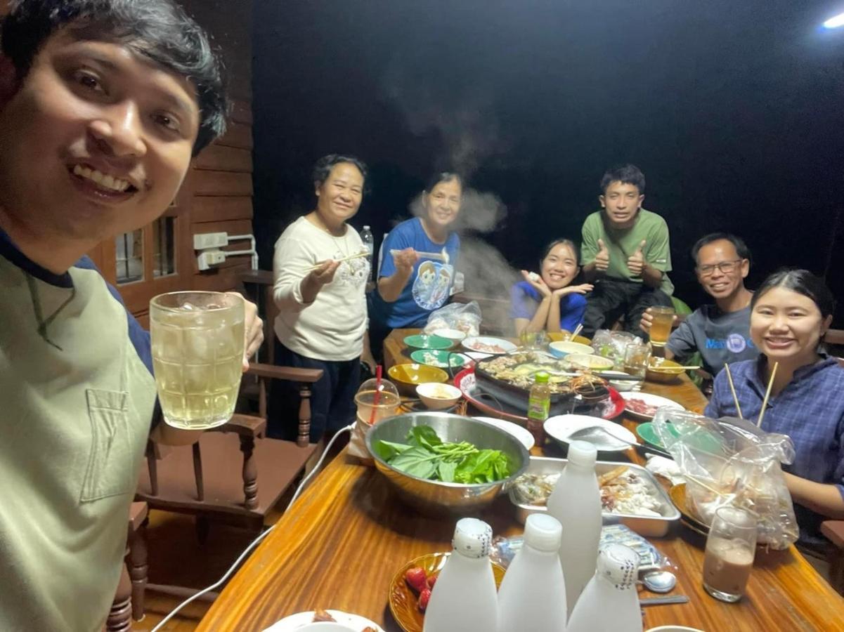 Ban Chang Klang Na Nong ap Chang Bagian luar foto